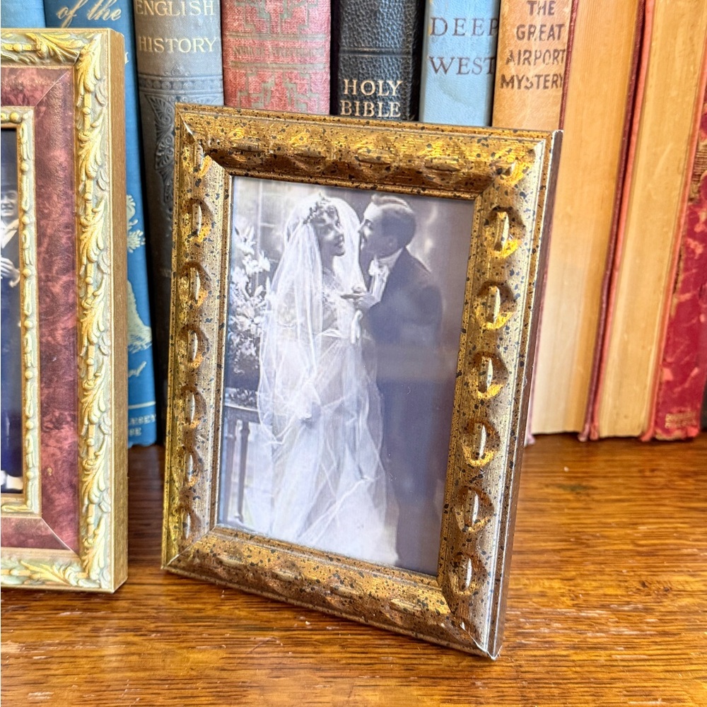 Vintage Gold and Bronze Ornate Picture Frame Set - Three Decorative Frames - Picture 6 of 16